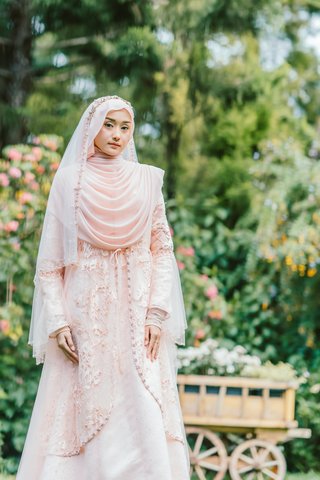Muthiah Dress