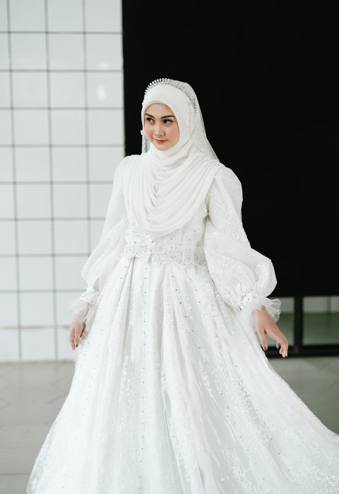 Dress BW Nindia