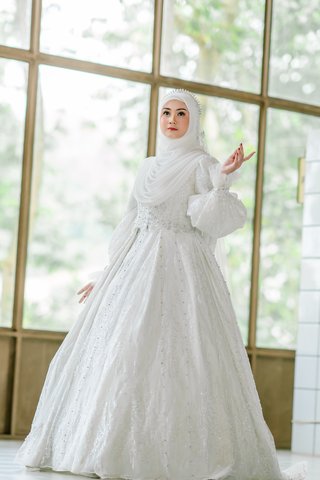 Dress BW Nindia