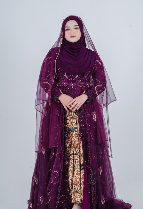 Kebaya Burdea