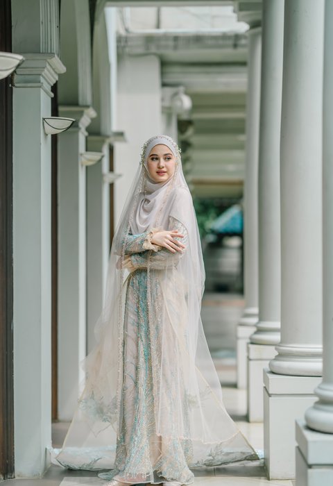 Dress Cream Biru