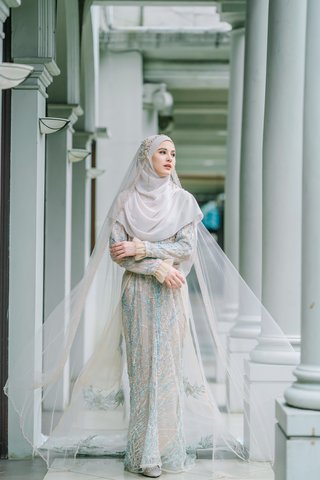 Dress Cream Biru