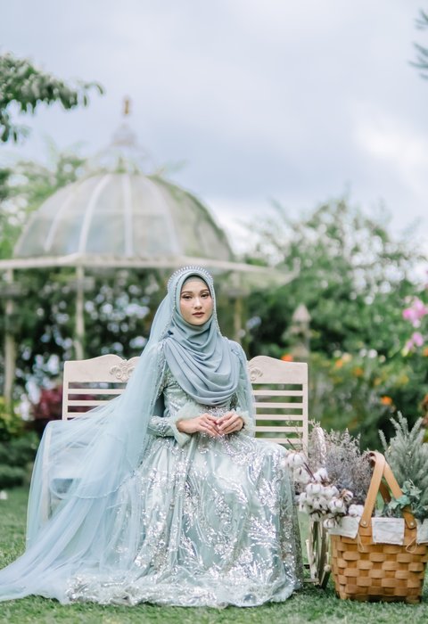 Dress Blink