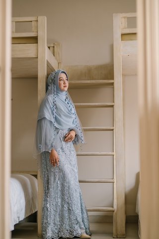 Dress Biru Lengan Balon