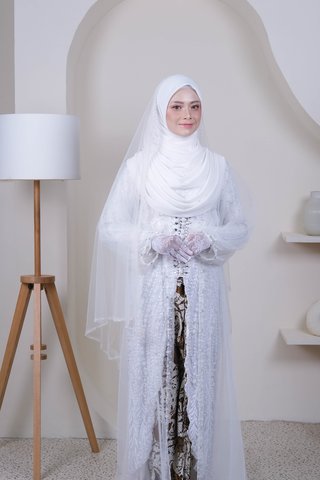 Kebaya Swaroski