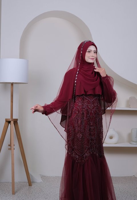 Maruni Dress