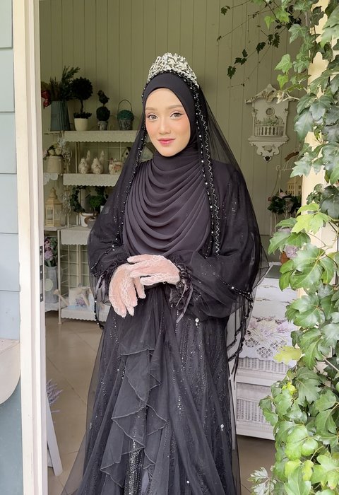 Adeyra Dress