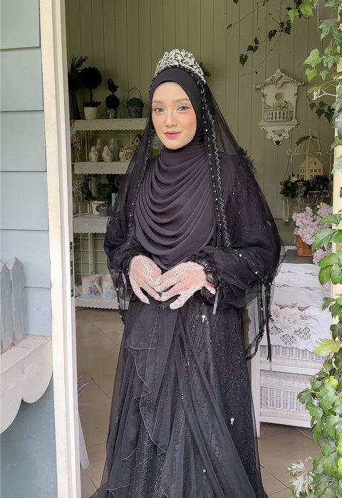 Adeyra Dress