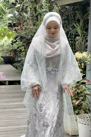 Silvera Dress
